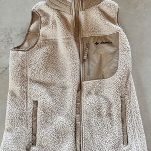 Columbia Womens' Tan Fleece Vest